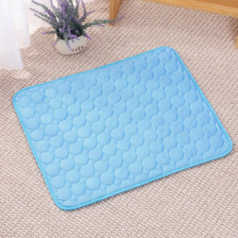 Tapis Rafraîchissant pour Chien et Chat – Grand Format, 6 Tailles